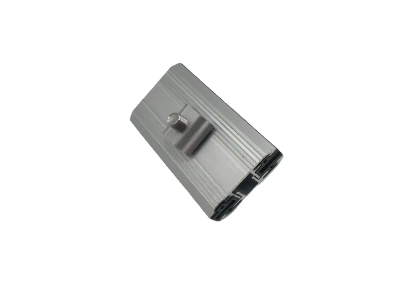 సౌర సన్నని ఫిల్మ్ మధ్య బిగింపు